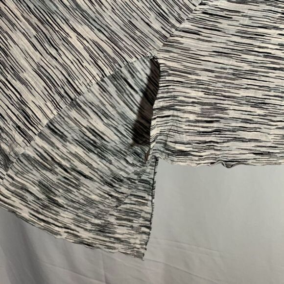 Wilfred Free Black & Grey Striped Long Tank Top - Picture 5 of 6